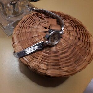 Vintage Hamilton watch, Duchess, 10 K  rolled gold plate, marked Swiss